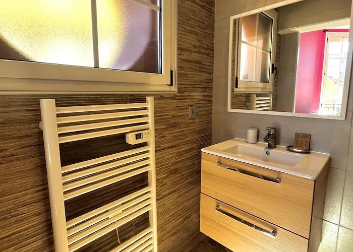 Ciste Avec Terrasse A Appartement *